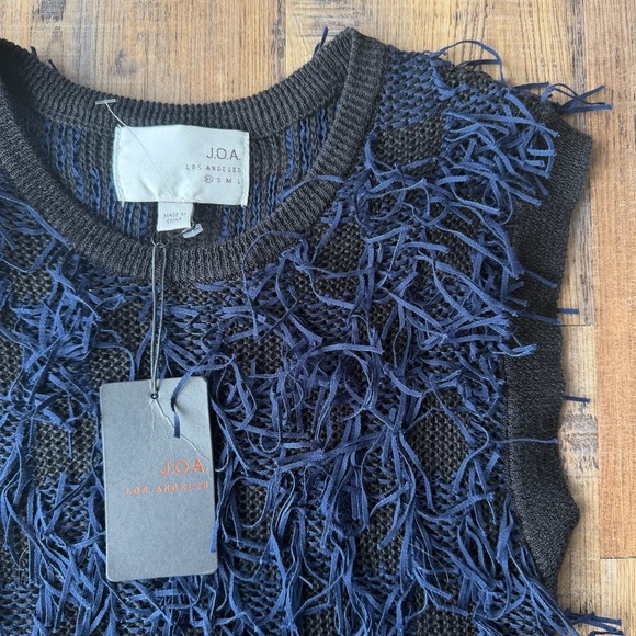 J.O.A Just One Answer Womens Navy Blue Fringe Blouse Bold Party Size XS NWT - Picture 2 of 7